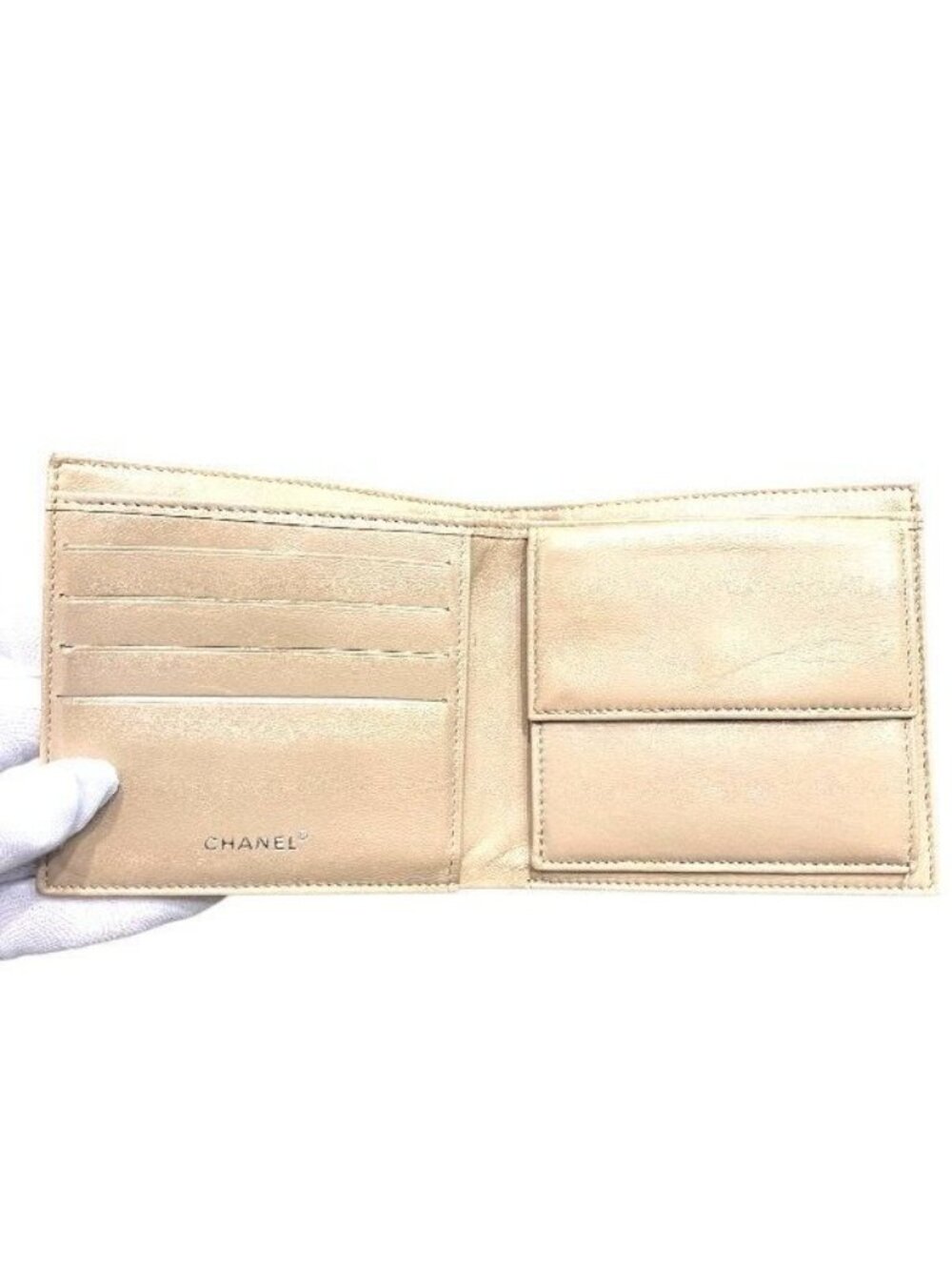 Chanel New Travel Line CC Logo Bifold Wallet - Picture 3 of 9